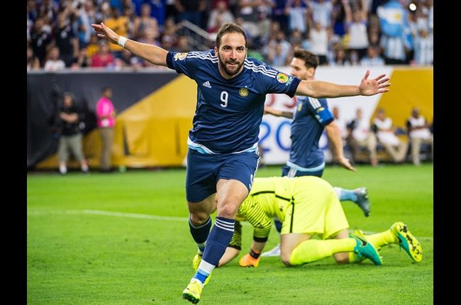 Official: Gonzalo Higuain Becomes Third Most Expensive Transfer In History