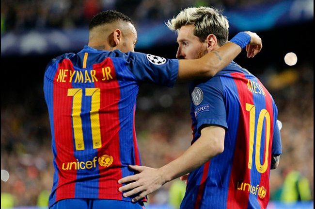 'Lionel Messi Plays Like He's On The School Playground'