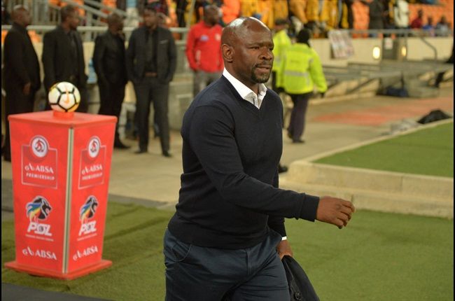 'Komphela Should Cut His Losses, It's The Honorable Thing To Do...'  Fan's Comment