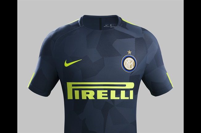 Chelsea, Manchester City, Tottenham Hotspur, Paris Saint-Germain, AS Roma & Atletico Madrid Unveil New Dark UEFA Champions League Kits