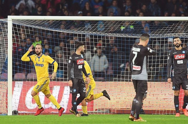 Serie A Report: Napoli v Juventus 01 December 2017