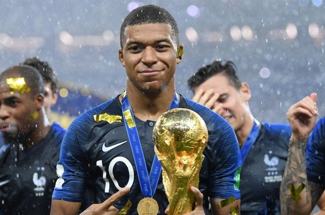 Three-Time World Cup Winner Pele Believes Kylian Mbappe Can Become 'The New Pele'