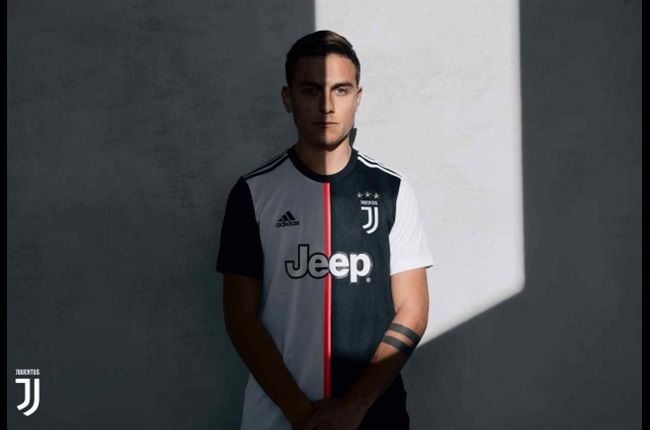 Gallery: Juve, AC Milan, Inter & Roma Unveil New Home Kits