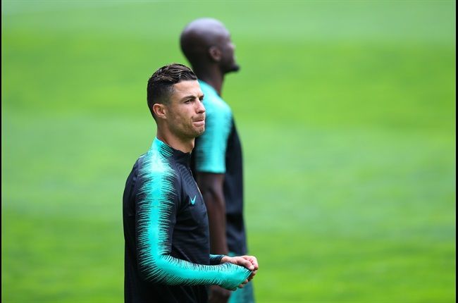 Hair Obsession? Cristiano Ronaldo Sniffs Teammate's Hair In Training Session
