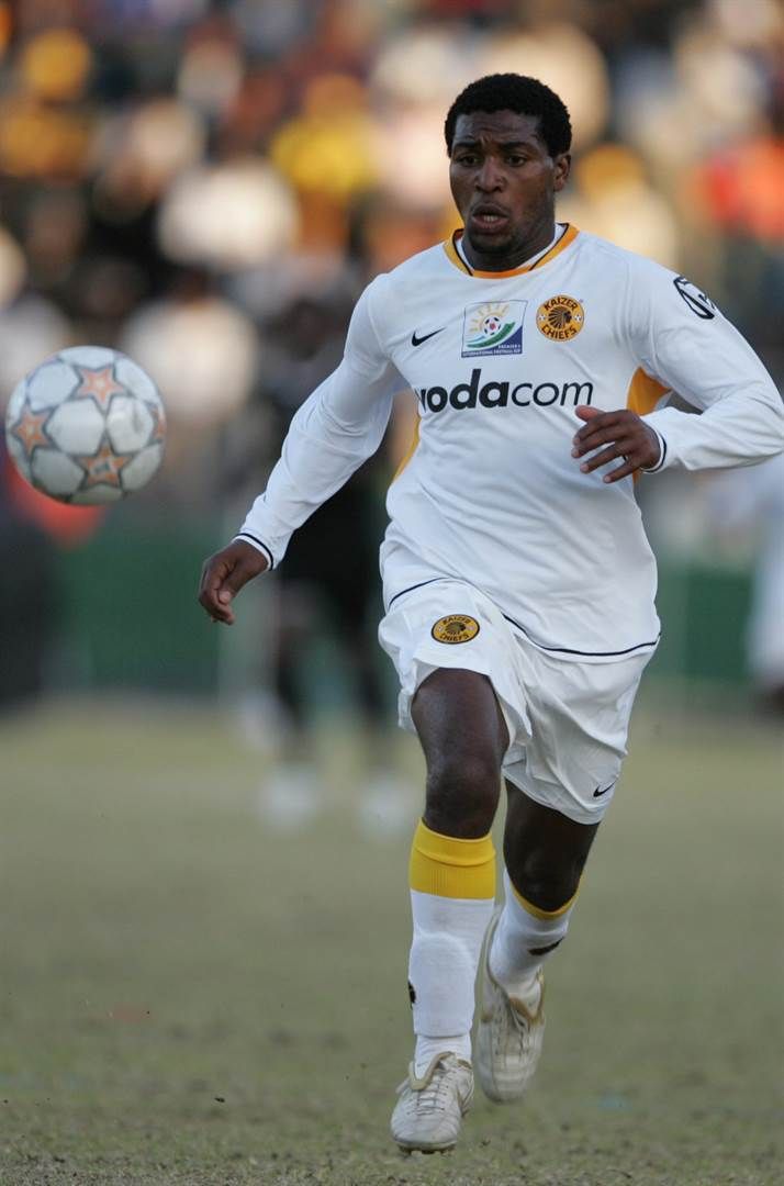 Mabhuti Khenyeza 