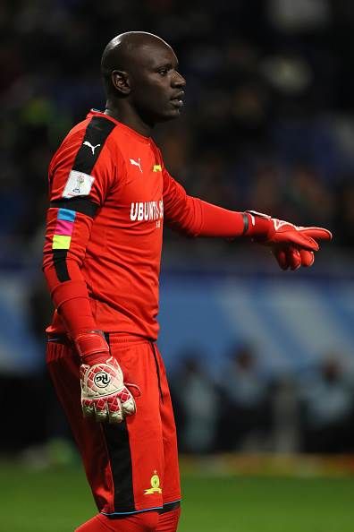 Denis Onyango (Uganda) – 35 years old 
