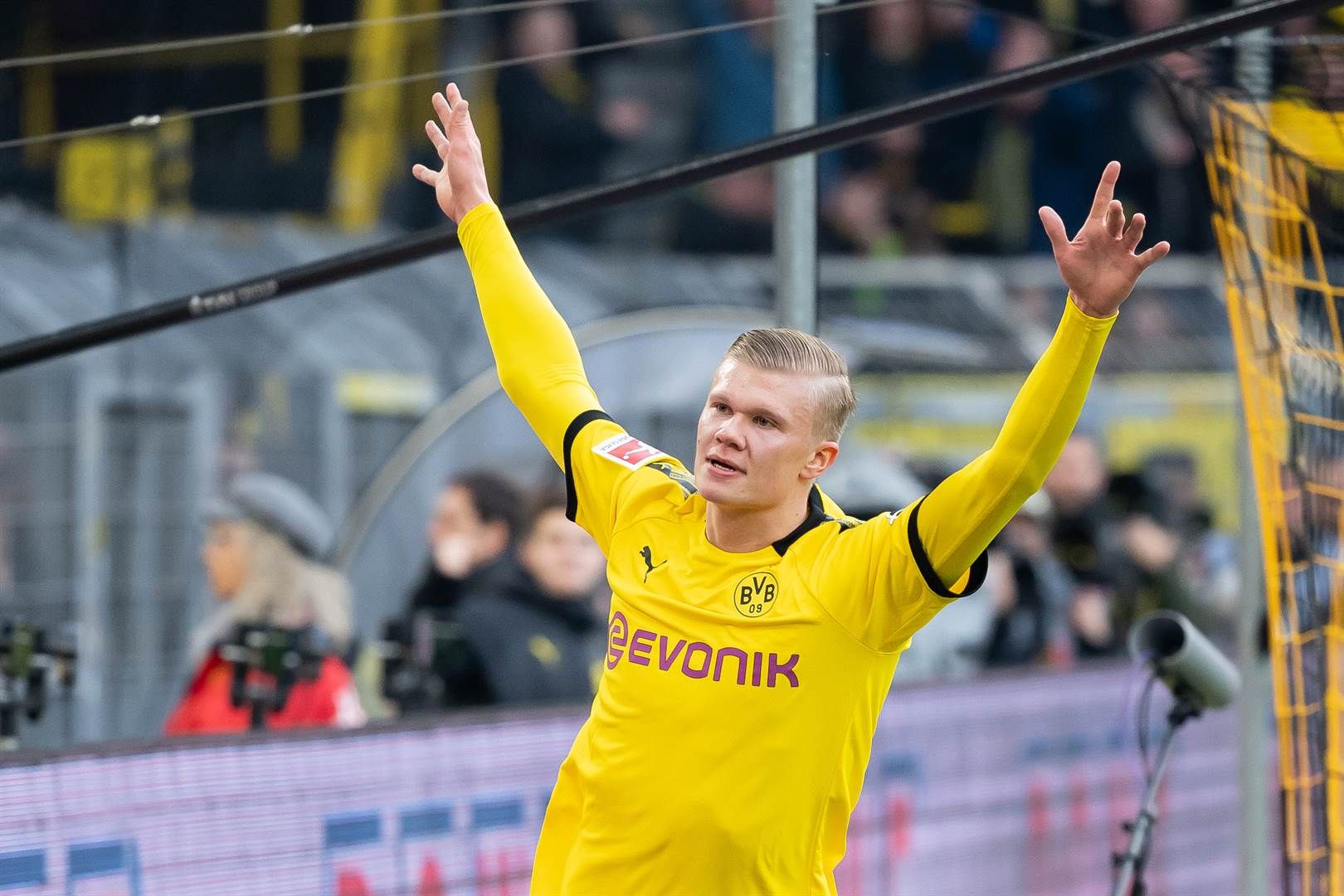 5) Erling Haaland (Red Bull Salzburg & Borussia Do