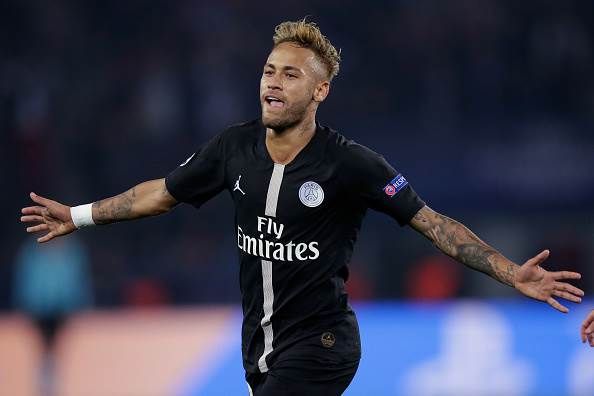9. Neymar (Paris Saint-Germain) – 5 goals in 6 mat