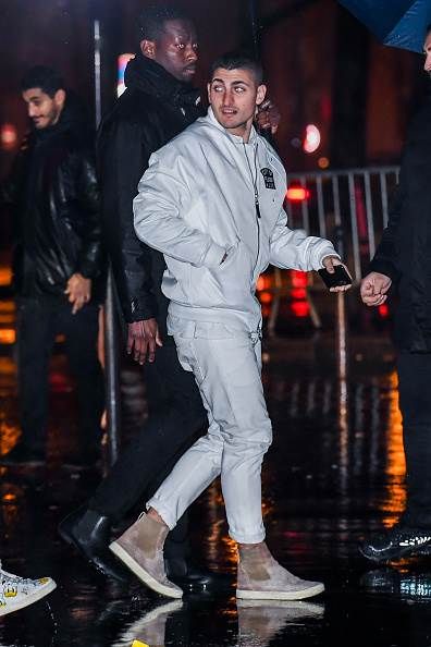 Neymar's friends and family arrive at his birthday