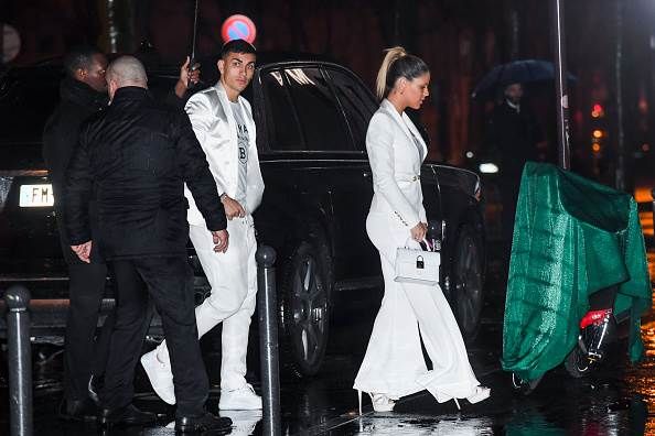 Neymar's friends and family arrive at his birthday