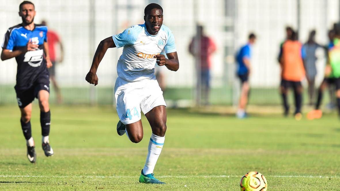 Niels Nkounkou - Marseille to Everton