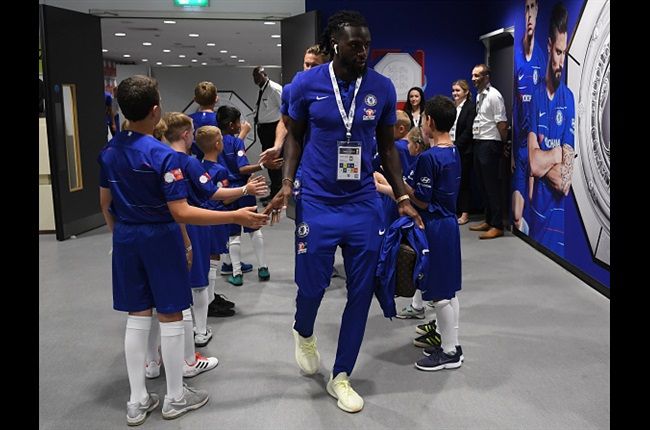 Report: Paris Saint-Germain In Talks To Sign Chelsea Star