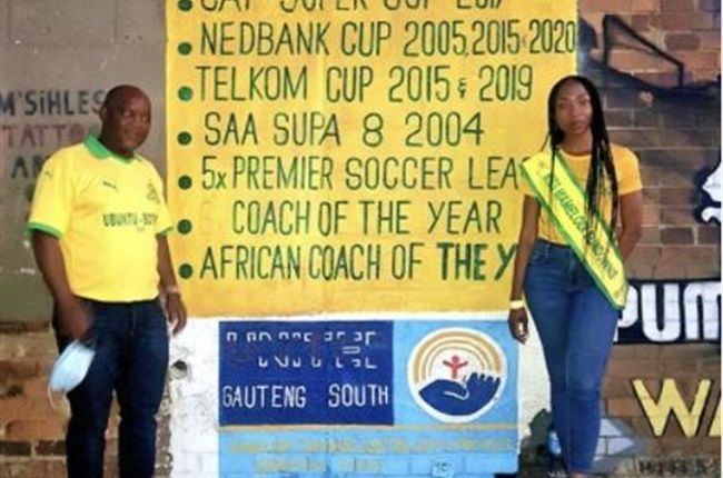 Immortalised - Coach Pitso Mosimane Visits Giant 'Jingles Corner' Mural