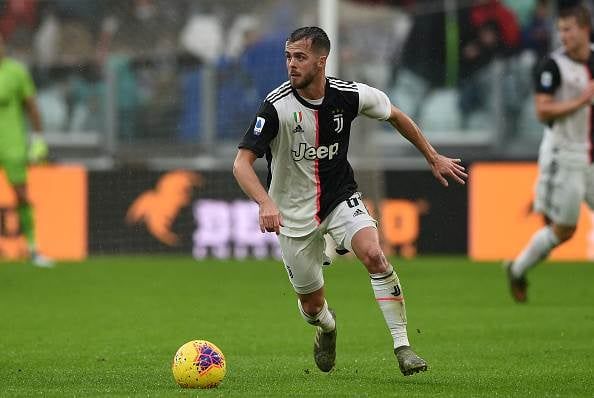 4) Miralem Pjanic (Juventus to FC Barcelona) – €60 4) Miralem Pjanic (Juventus to FC Barcelona) – €60