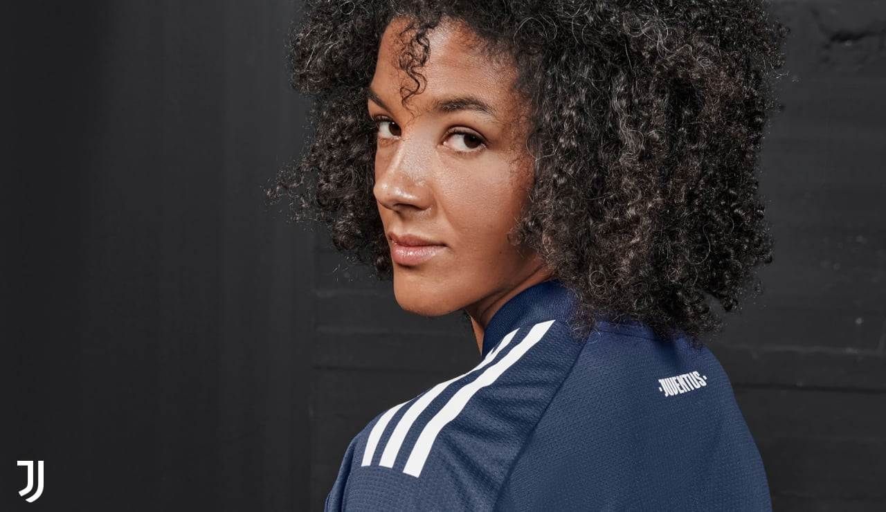 Juventus' 2020/21 away kit 