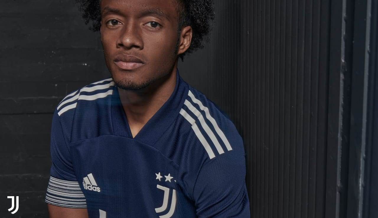 Juventus' 2020/21 away kit 