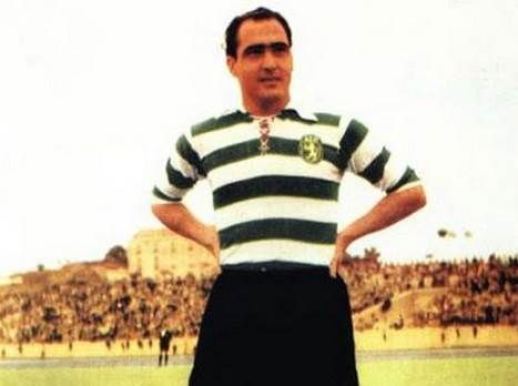 3. Fernando Peyroteo (Sporting Lisbon) - 544 goals