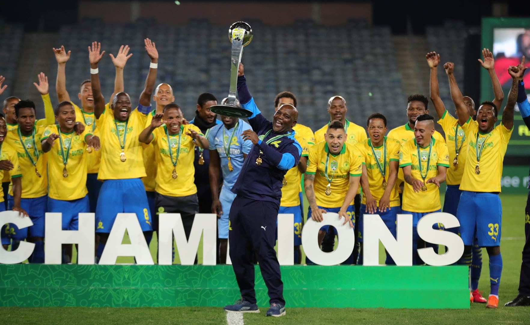 Pitso Mosimane leading the team in celebrations 