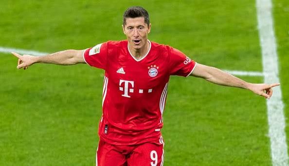 FW: Robert Lewandowski (Bayern Munich) 