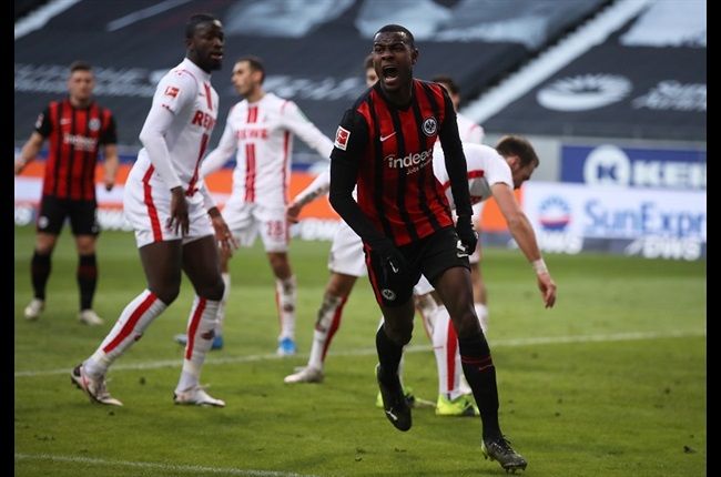 Bundesliga Wrap: Eintracht Frankfurt climb to third spot