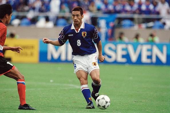 Hidetoshi Nakata – retired at 29 years old 