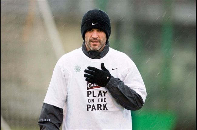 'Roy Keane Punched Him In Manchester United Training'