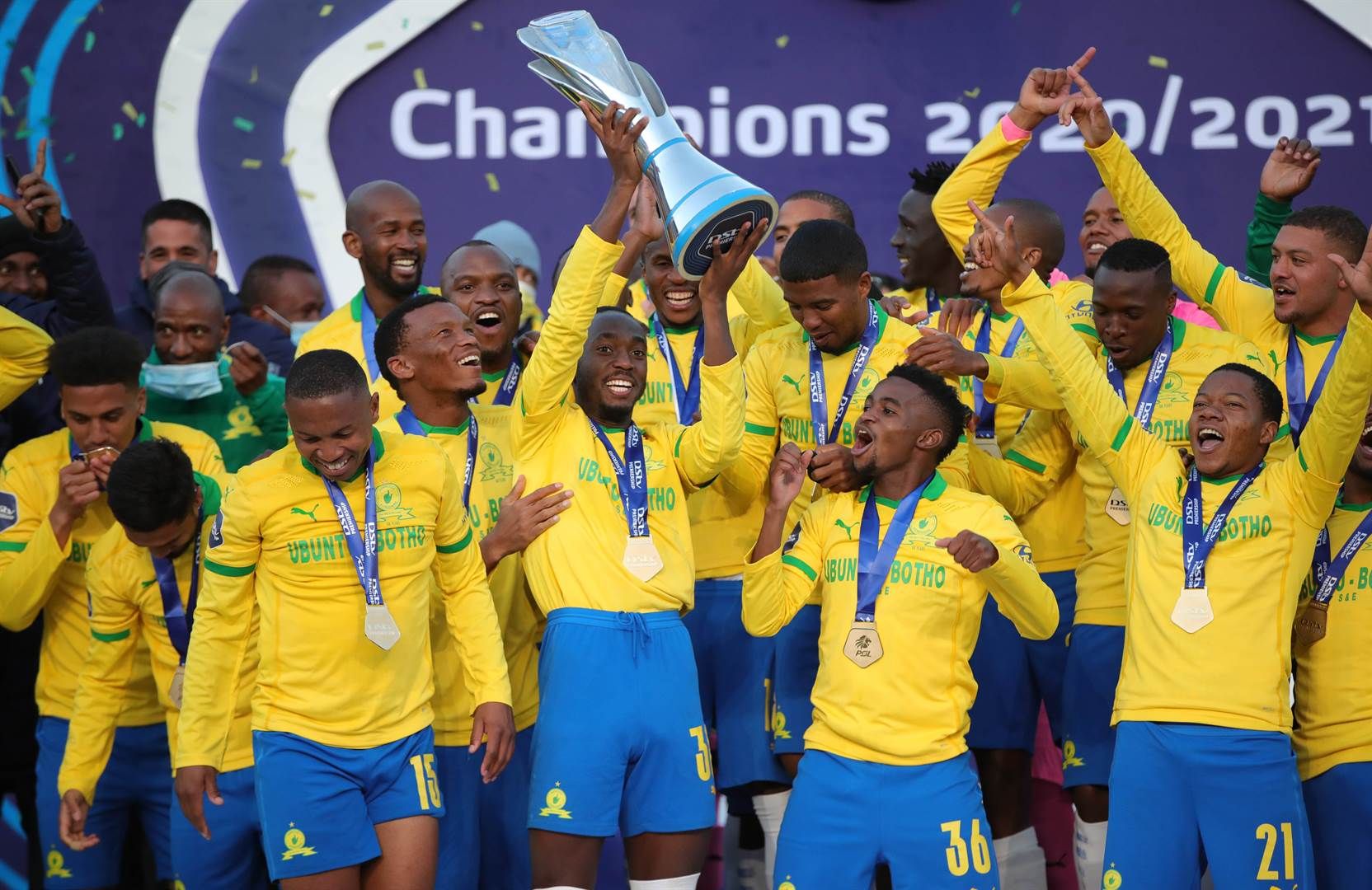 Sundowns players finally got their hands on the tr