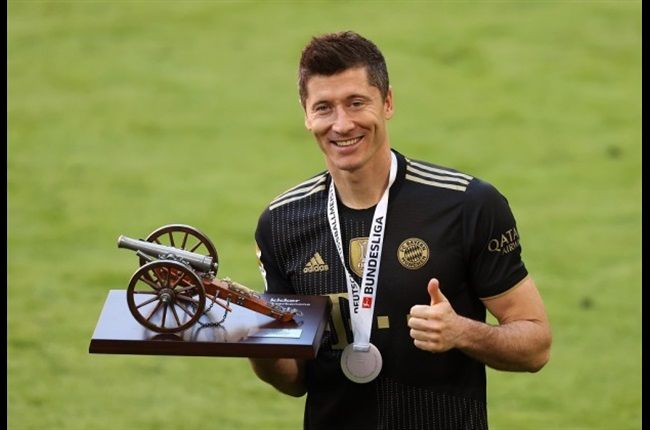 Bayern Munich Coach Confirms Interest In Robert Lewandowski