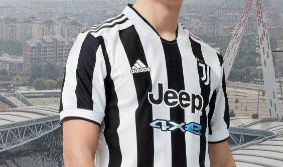 Juventus 2021/22 home shirt 