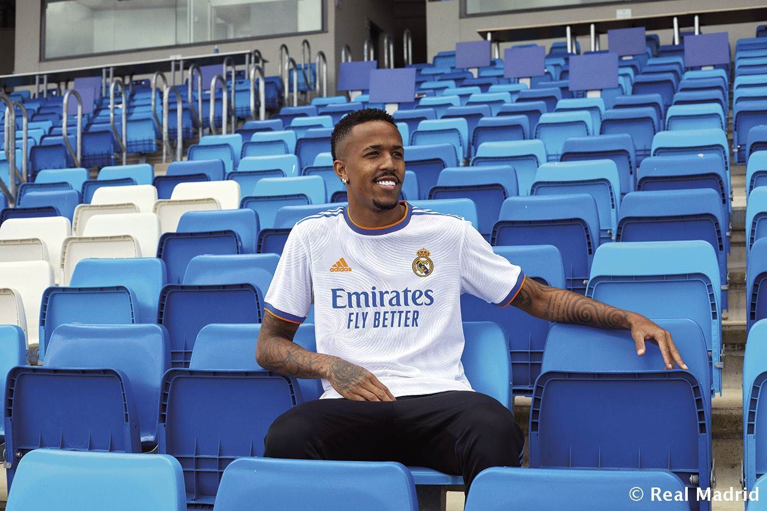 Real Madrid's 2021/22 home shirt 