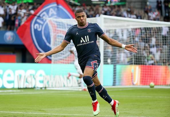 6. Kylian Mbappe (Paris Saint-Germain) – £408 000 