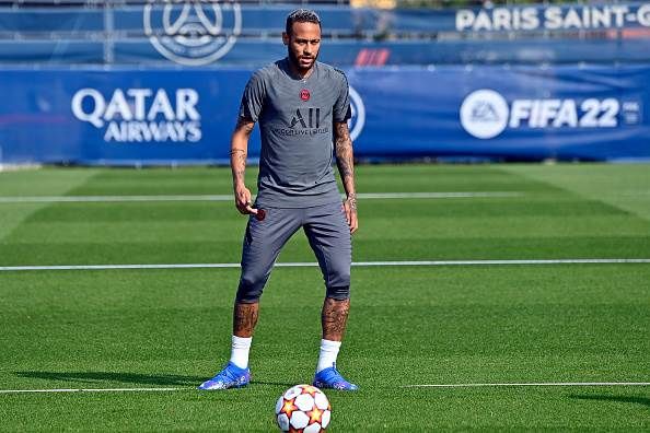 2. Neymar (Paris Saint-Germain) – £602 000 a week 
