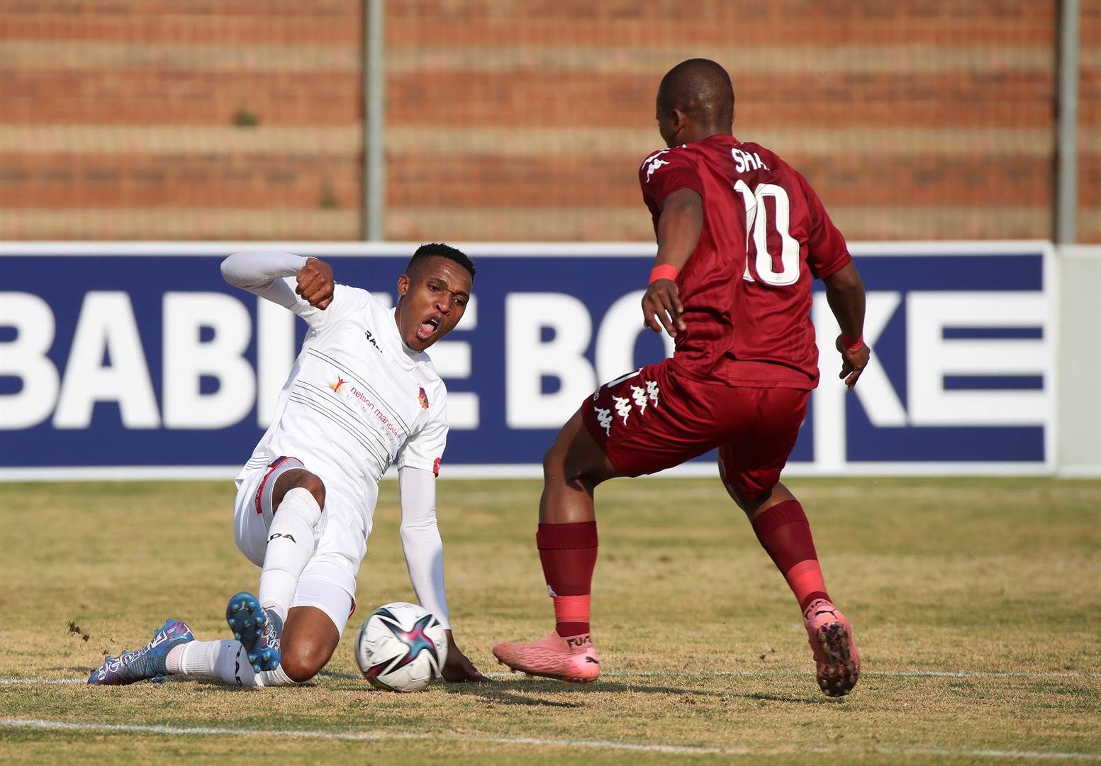 Sammy Seabi joined Chippa United on loan.