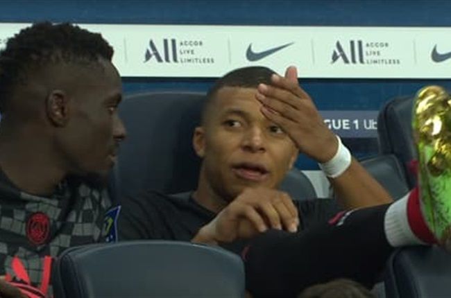Report: Kylian Mbappe Filmed Moaning About Neymar On The Bench