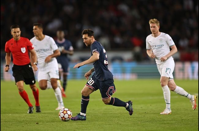 Lionel Messi reacts to first goal for Paris Saint-Germain