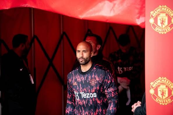 Lee Grant – contract expires in 2022 