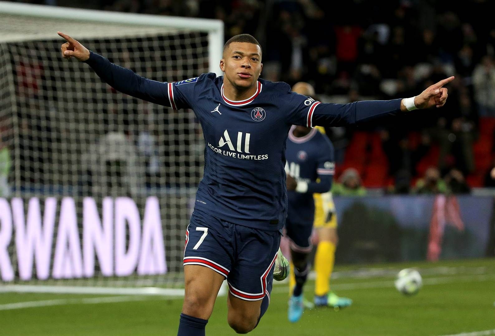 Kylian Mbappe (Paris Saint-Germain & France)