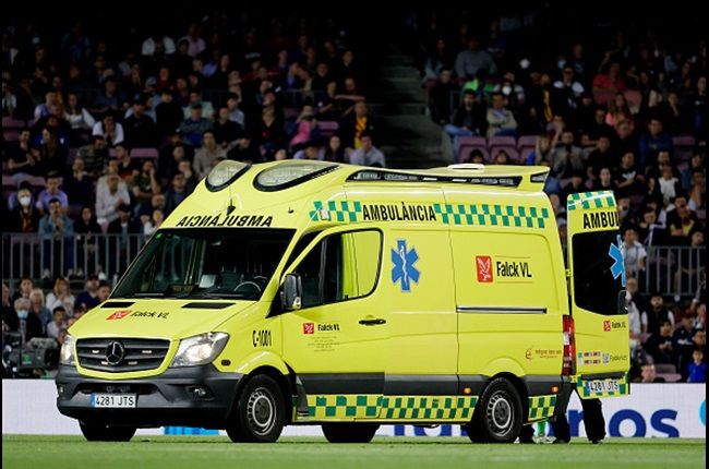 Pictures: Barcelona Star Rushed To Hospital After Head Collision