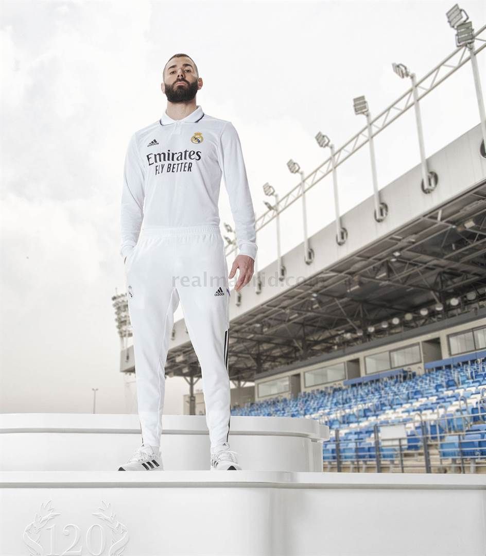 Real Madrid 2022/23 home shirt 