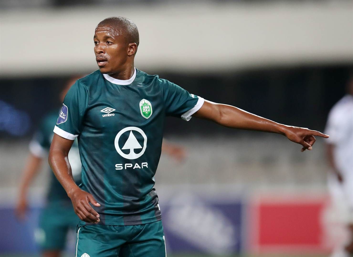 Luvuyo Memela 
