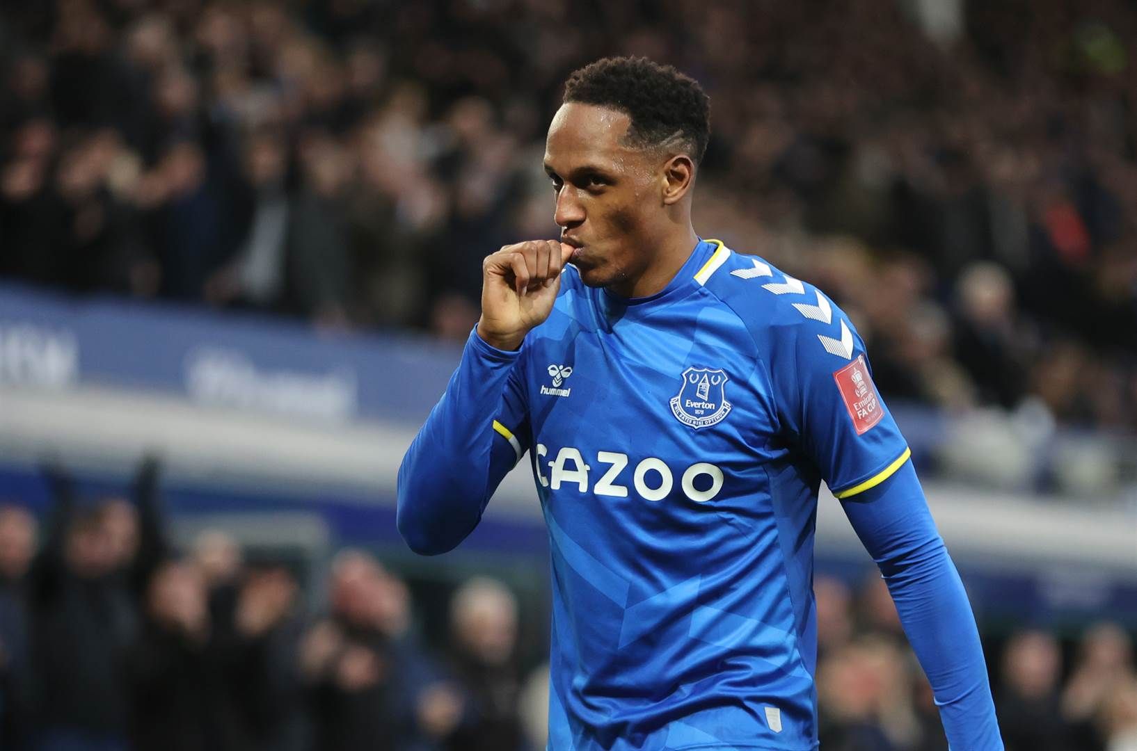 10. Yerry Mina (Everton) - £120 000 