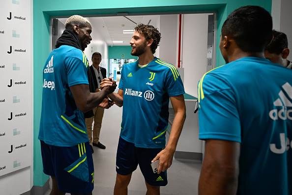 Paul Pogba and Manuel Locatelli 