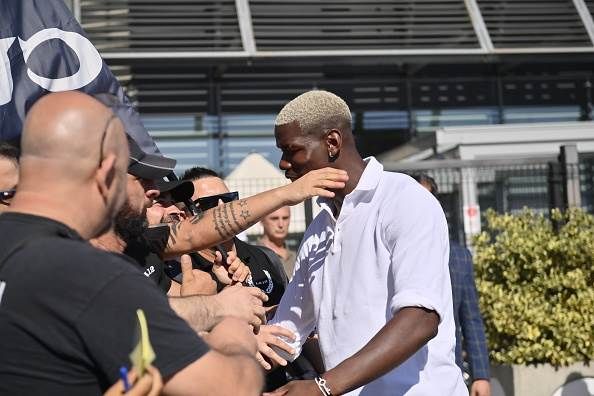 Paul Pogba arrives for Juventus medical 