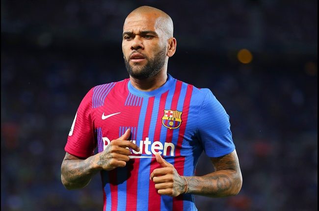 Dani Alves Fires Shots At Barcelona After Exit