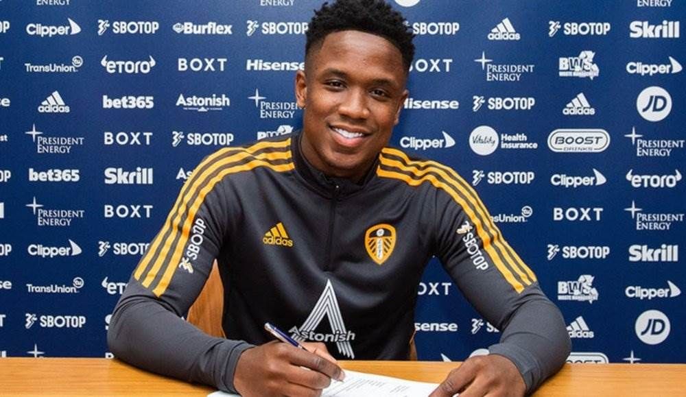 Luis Sinisterra – has joined Leeds United from Fey