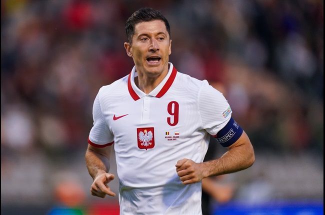 Real Madrid Respond To Barcelona Signing Robert Lewandowski