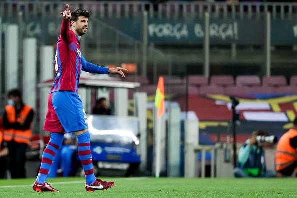 10. Gerard Pique – €200 385 