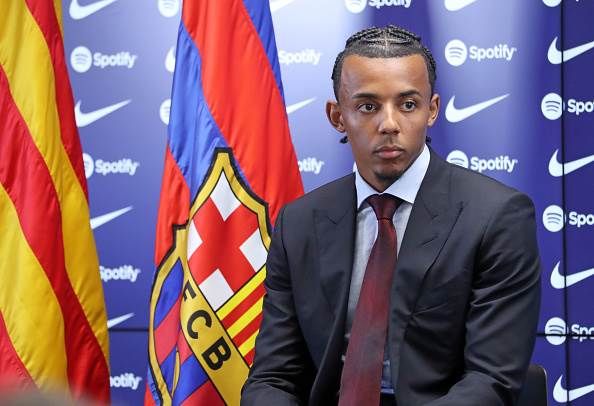 In: Jules Kounde – signed from Sevilla for €50m 