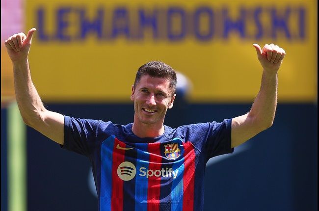 Robert Lewandowski Sets Second Highest Attendance Record