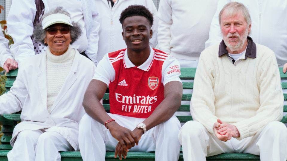 Arsenal 2022/23 home shirt